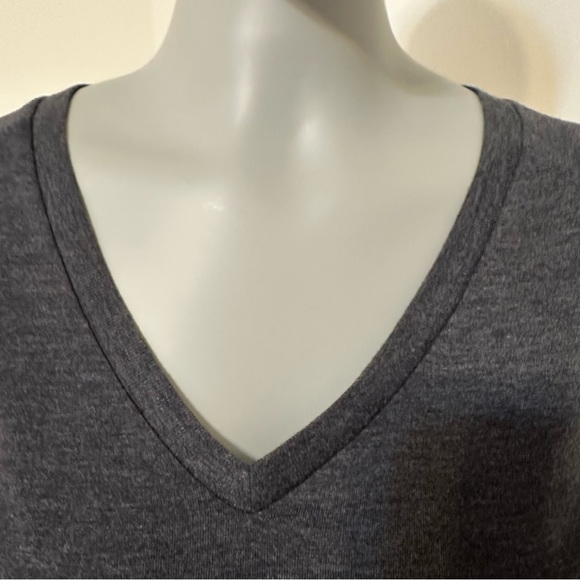 Pittsburgh Penguins Long Sleeve Fitted Lightweight Tee Shirt Jr. Size M 7/9 EUC - Picture 5 of 13